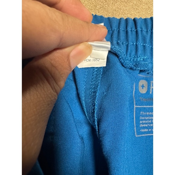 FIGS Royal Blue Scrubs Set Top S & Pants Women's Size M $120 - Picture 8 of 12